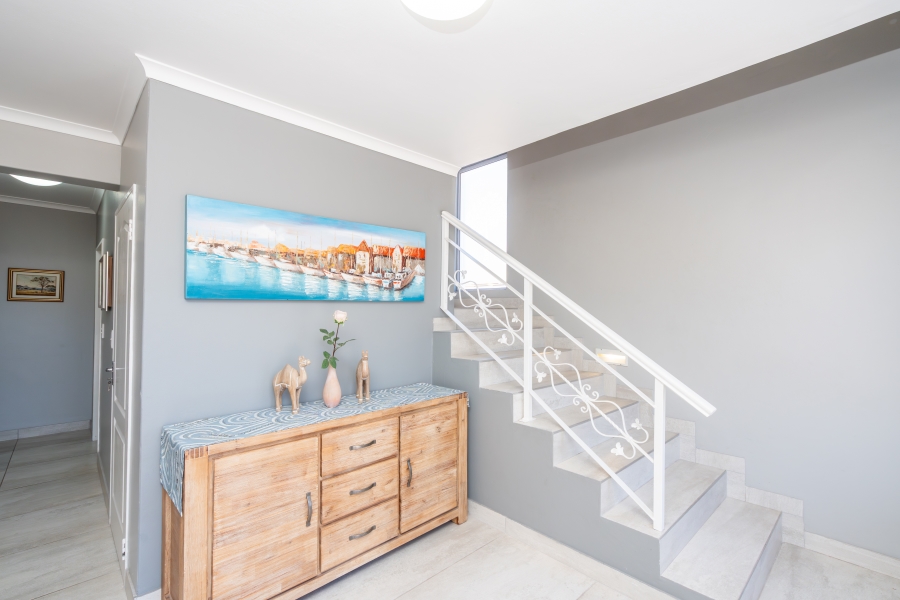 4 Bedroom Property for Sale in Myburgh Park Western Cape